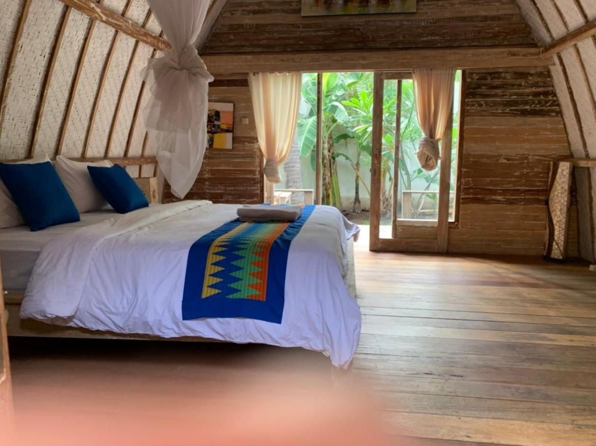 Star Bar And Bungalows Gili Air Exterior foto