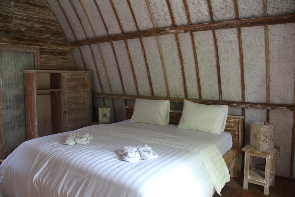 Star Bar And Bungalows Gili Air Exterior foto